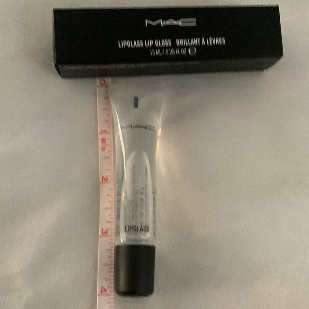 MAC 👄 GLOSS - Picture 2 of 3